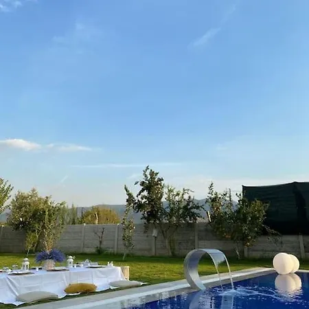 Ece Villa *