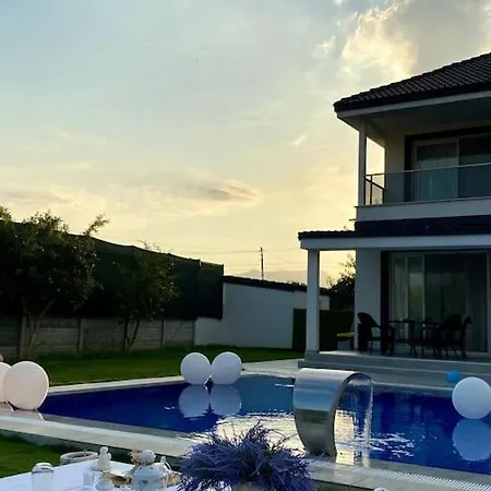 Ece Vila Kemalpasa (Izmir)
