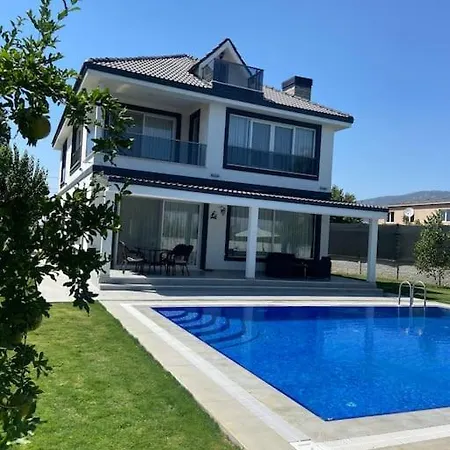 Ece Vila Kemalpasa (Izmir)