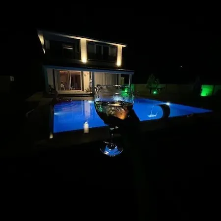 Villa Ece